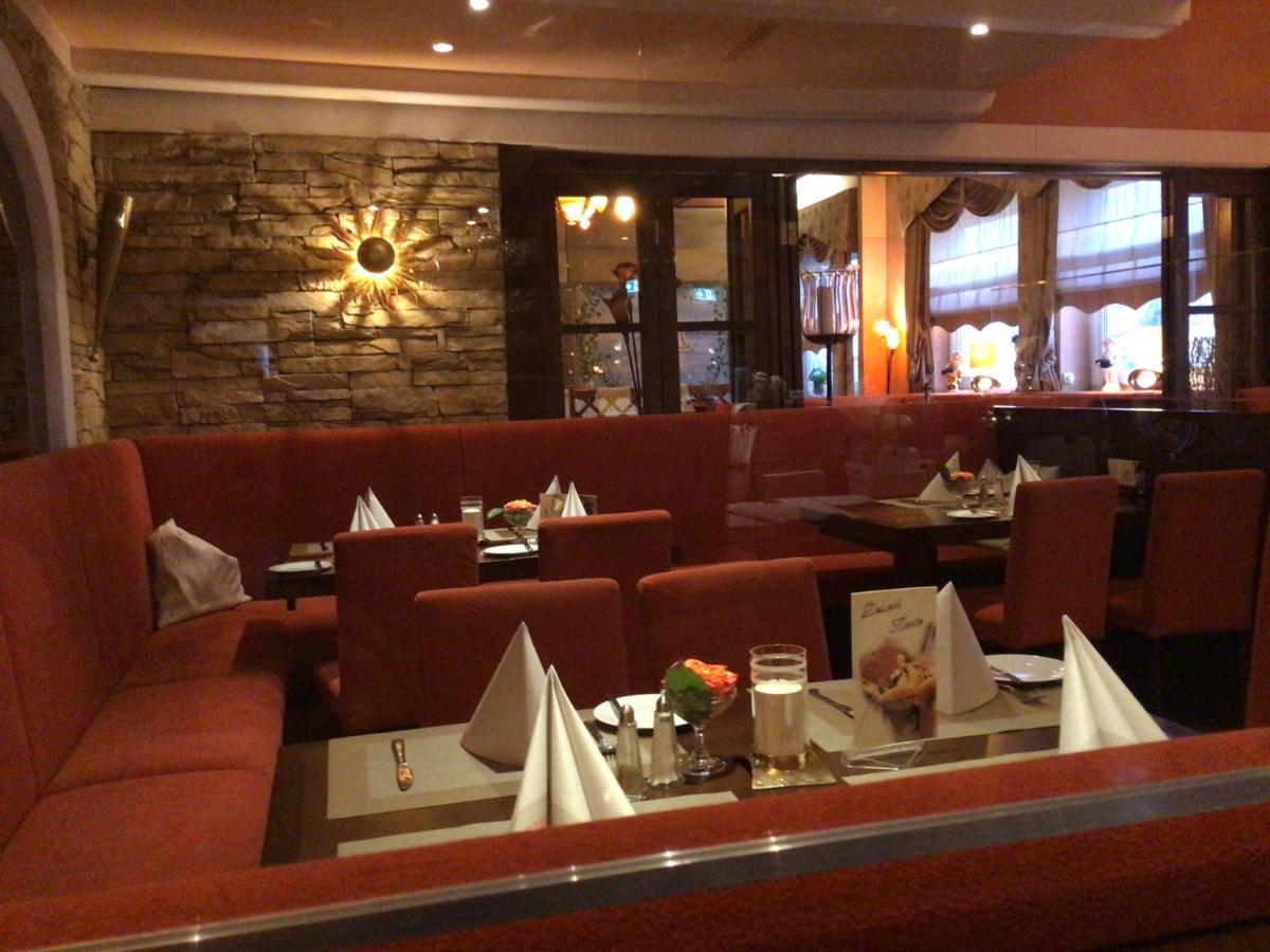 Gasthof & Restaurant "Am Kreuz" Essen Exterior photo
